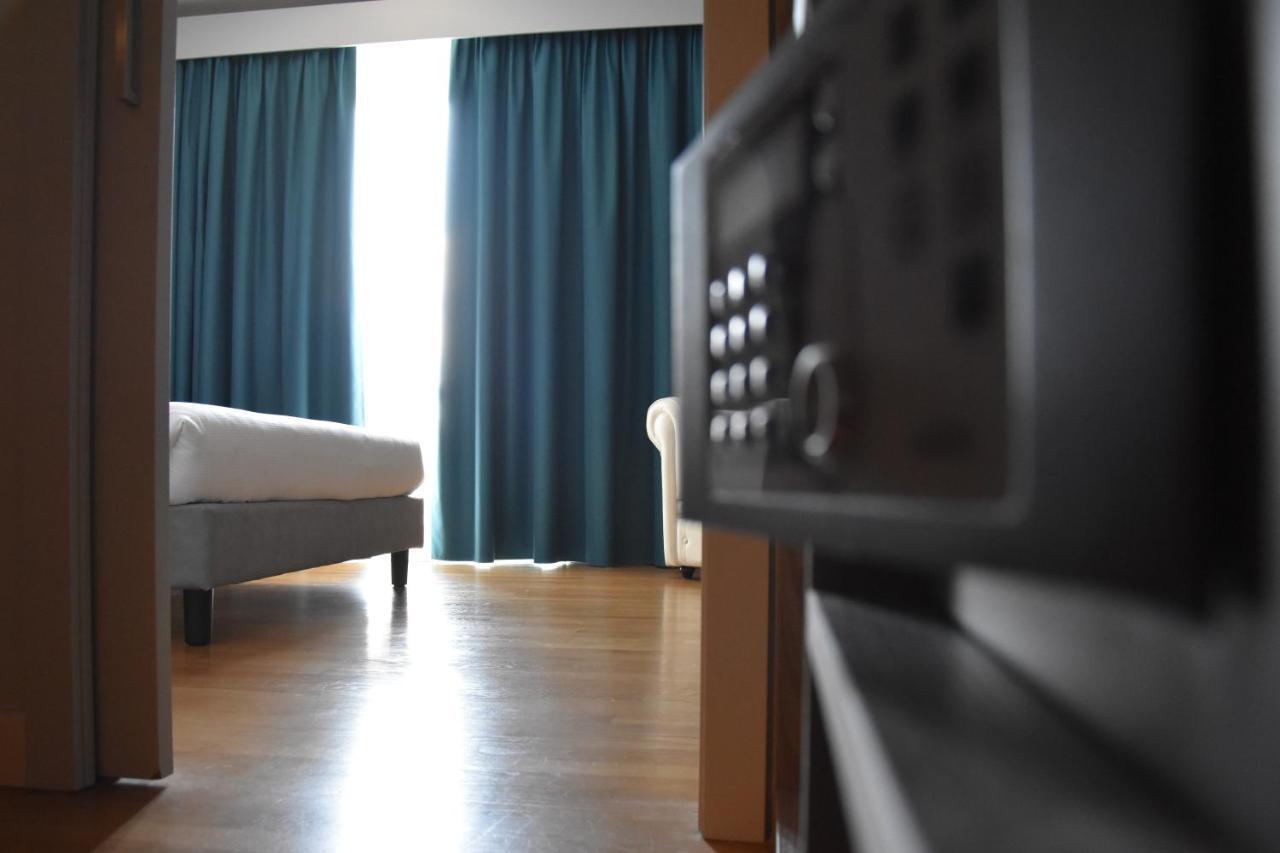 Hotel Motel Prestige Grugliasco Zewnętrze zdjęcie